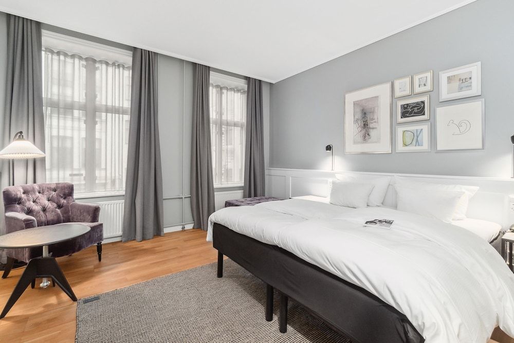 Hotel Kong Arthur Superior Room (1 King Size Bed or 2 Single 180x200cm) 3