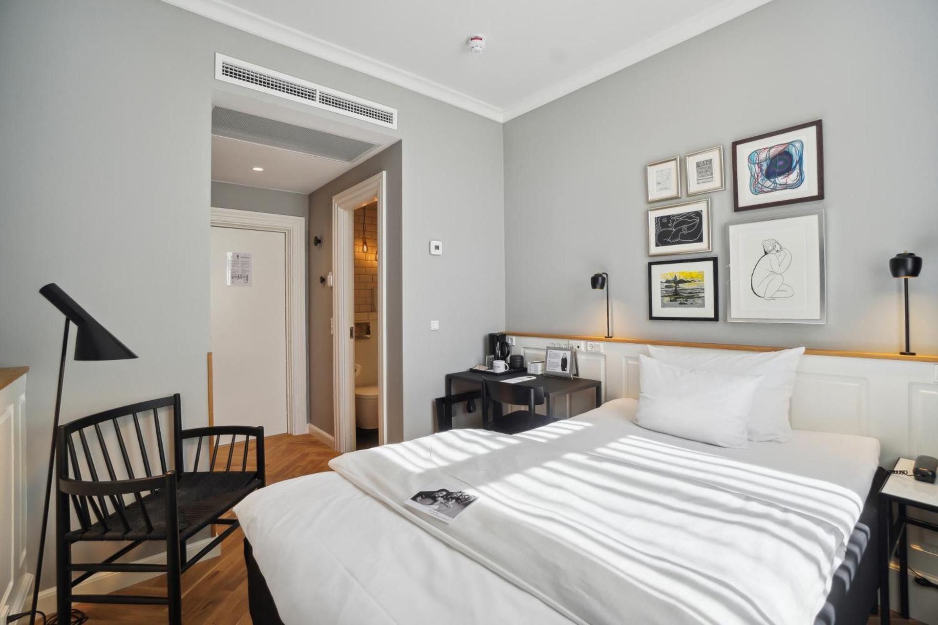 Standard Single Room