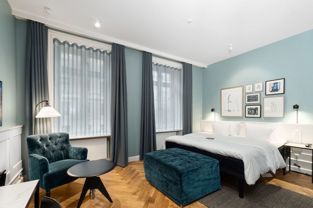 Hotel Kong Arthur Superior Room (1 King Size Bed or 2 Single 180x200cm)