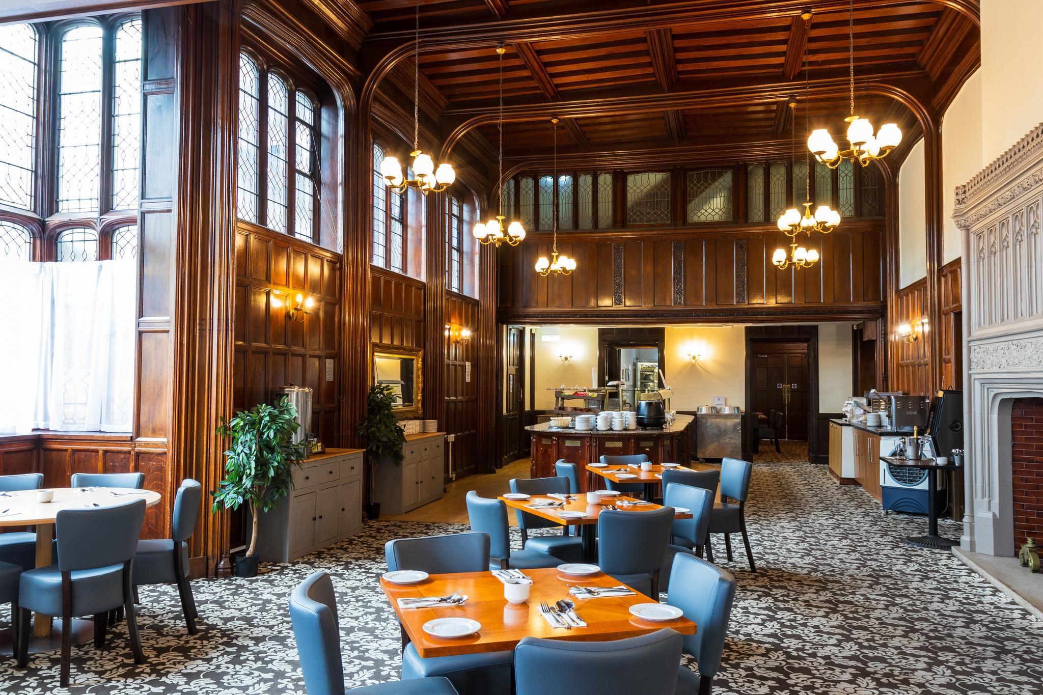 undefined Britannia Royal Court Hotel 6