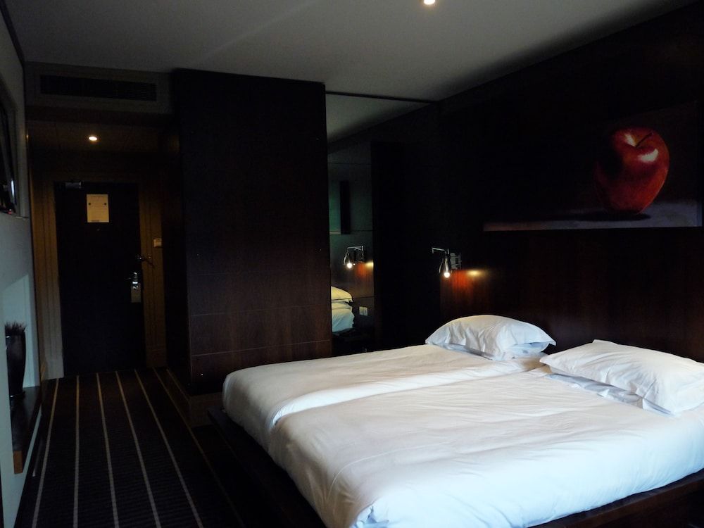 mour Hotel Standard Twin Room, 2 Twin Beds 3
