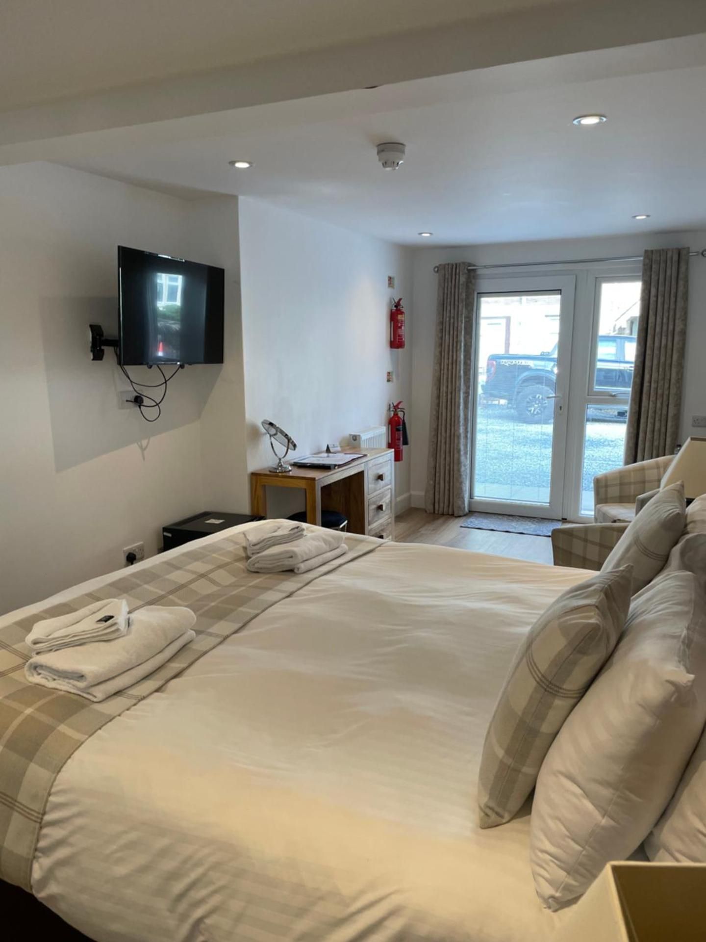 Superior King Room