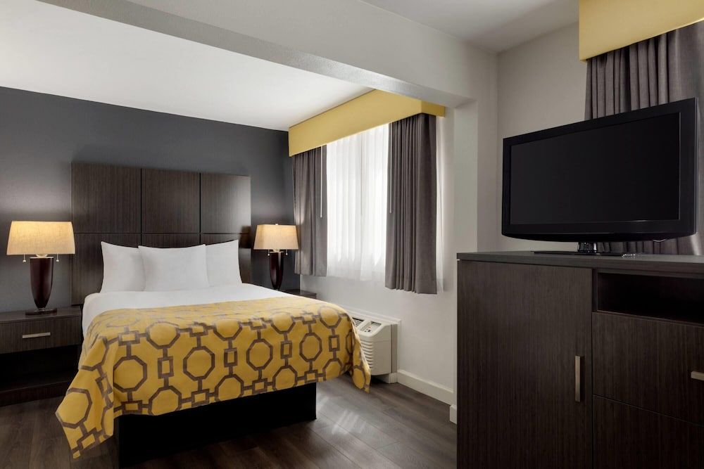 Studio Suite, 1 Queen Bed, Non Smoking
