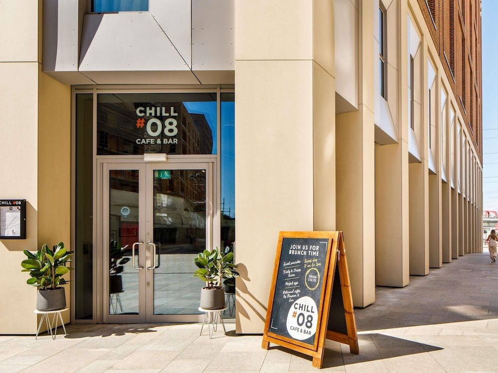 undefined ibis London Canning Town 8