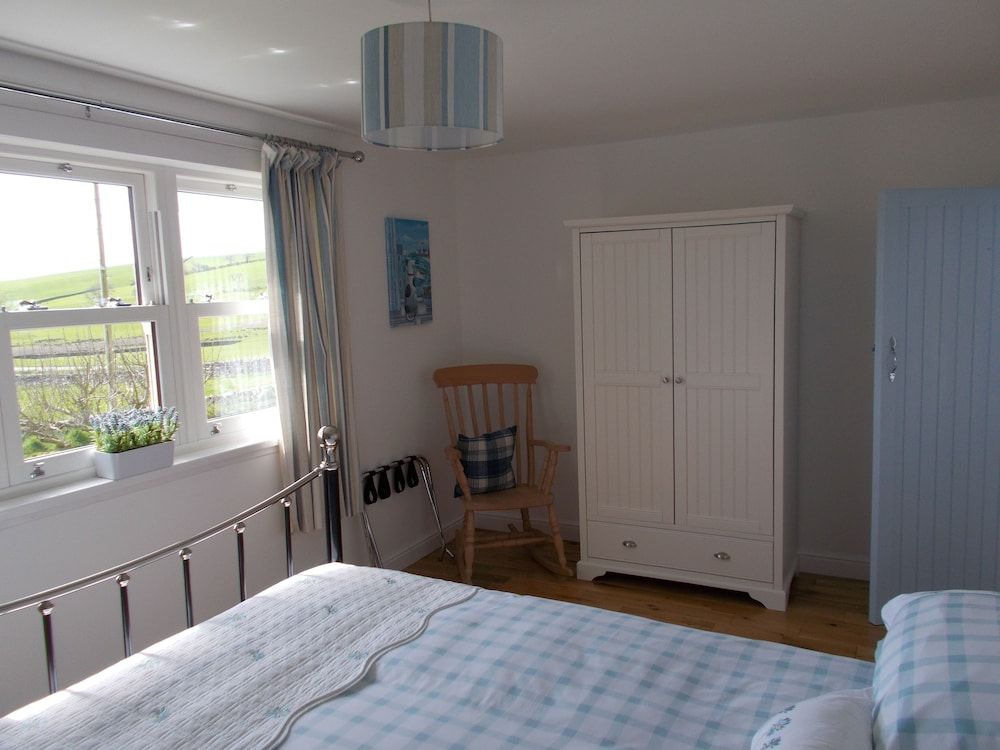 Double Room, 1 King Bed