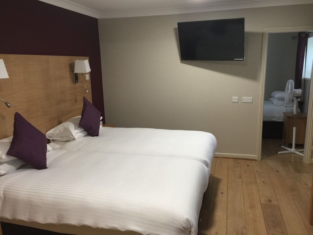 Superior Triple Room, Private Bathroom