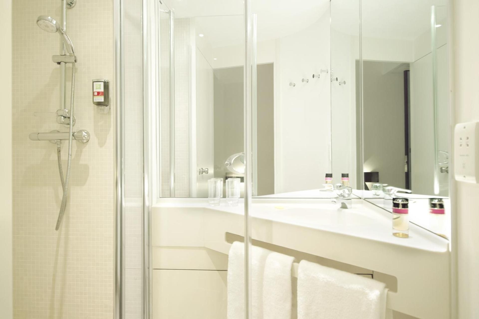 undefined ibis Styles London Southwark – near Borough Market 8