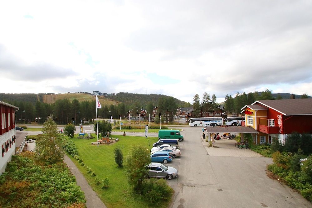 Hotel Hullu Poro Standard Twin Room (With Sauna) 3