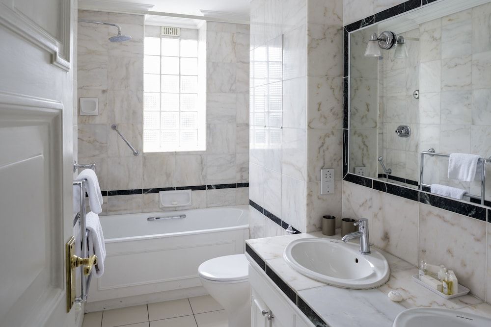 undefined 10 Curzon Street Apartments by Mansley 8