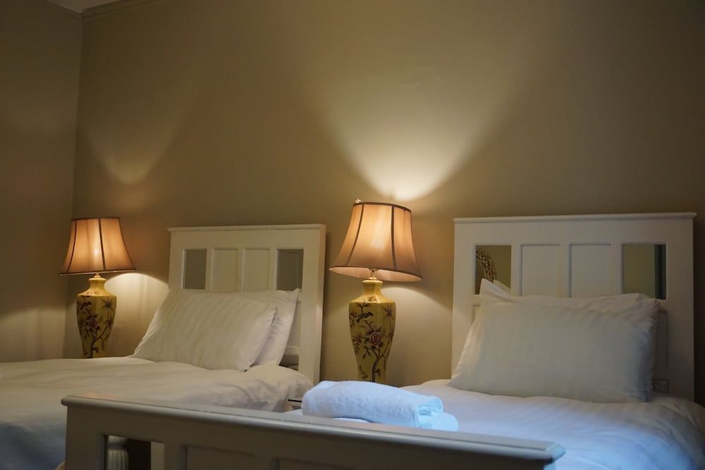 Twin Room, Ensuite