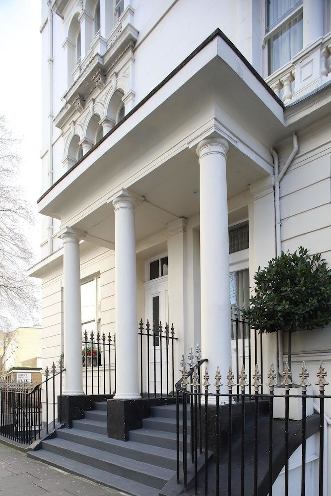 undefined Phoenix Hotel 8