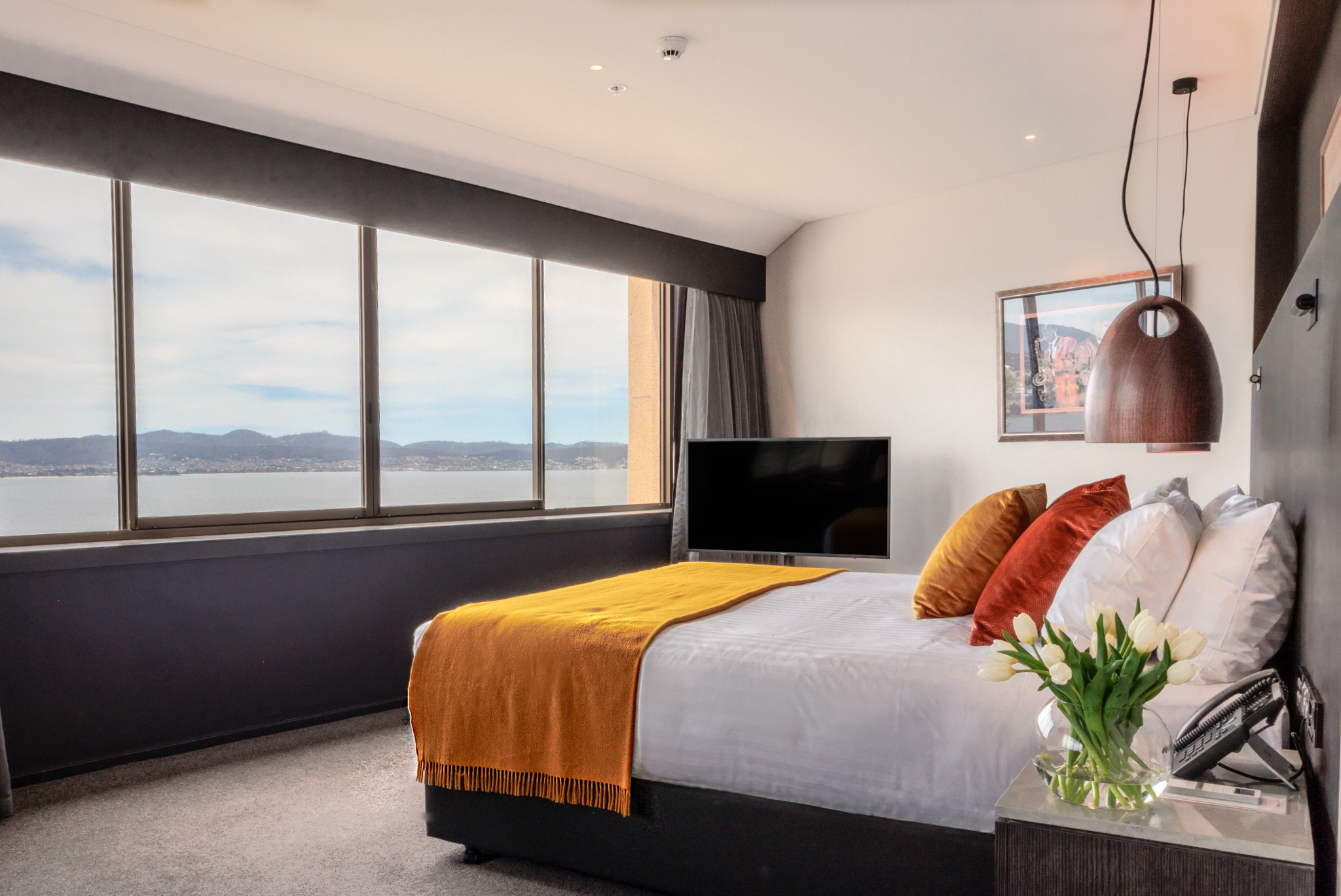 Wrest Point Harbour View Suite 2