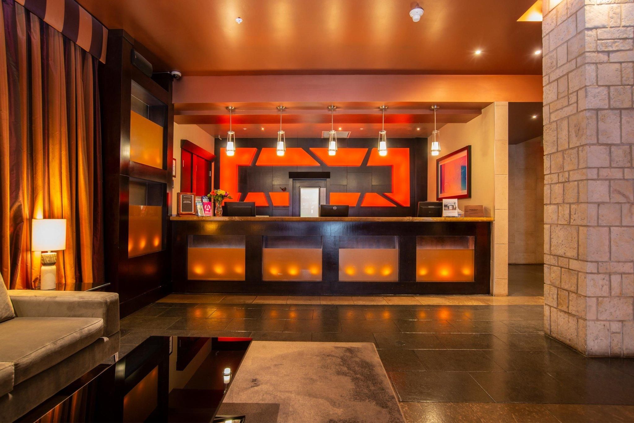 b477e4166c44e40a4de94eba7c2474eb