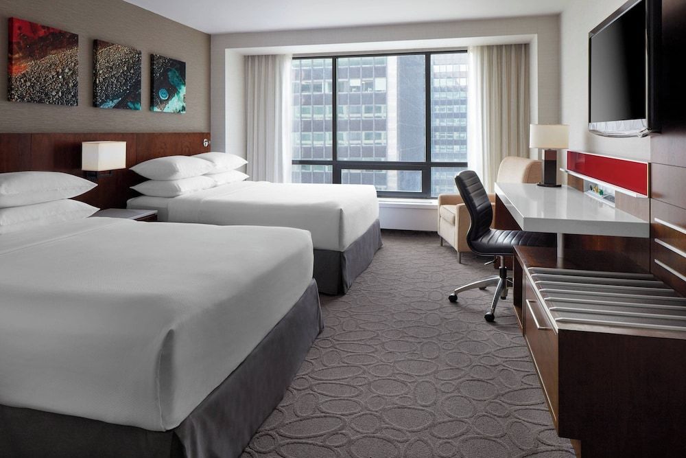 undefined Delta Hotels by Marriott Ottawa City Centre 8