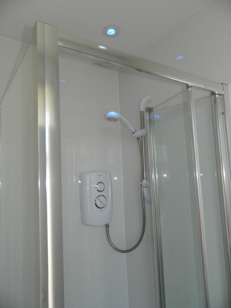 Ocean Bay Hotel Economy Double Room 5