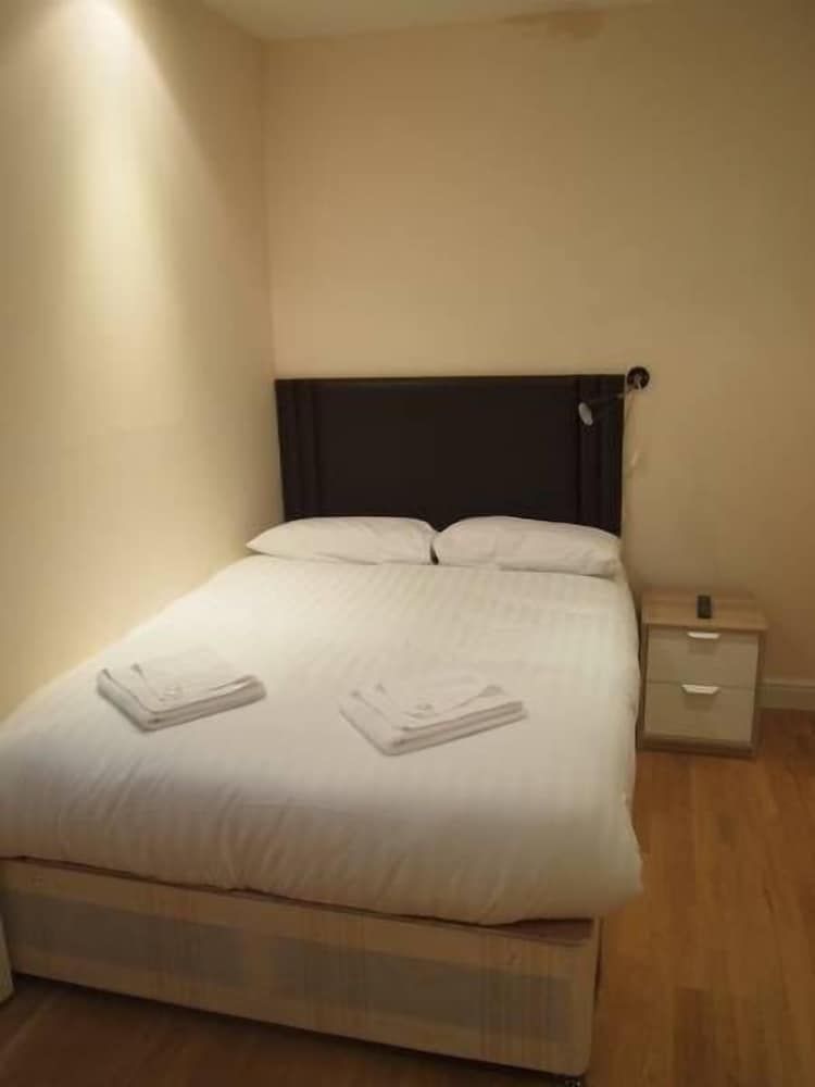 undefined Marble Arch Flat 7