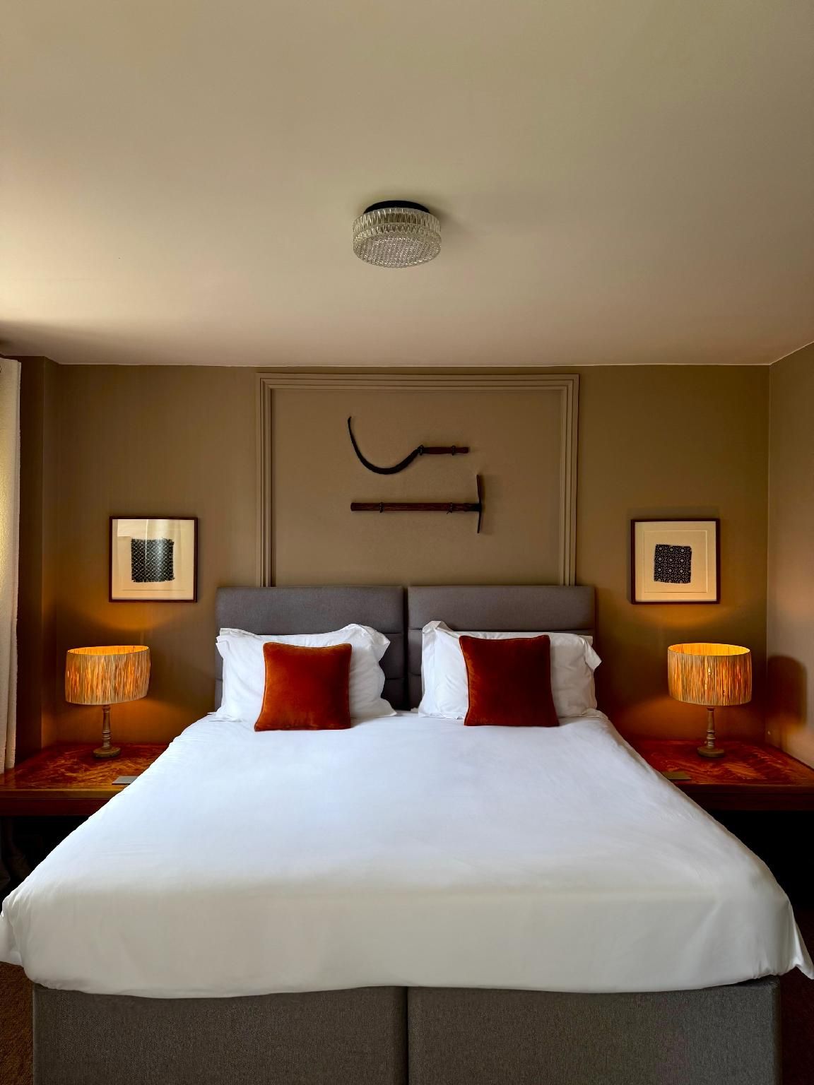 King-Superior-Ensuite-Coach House