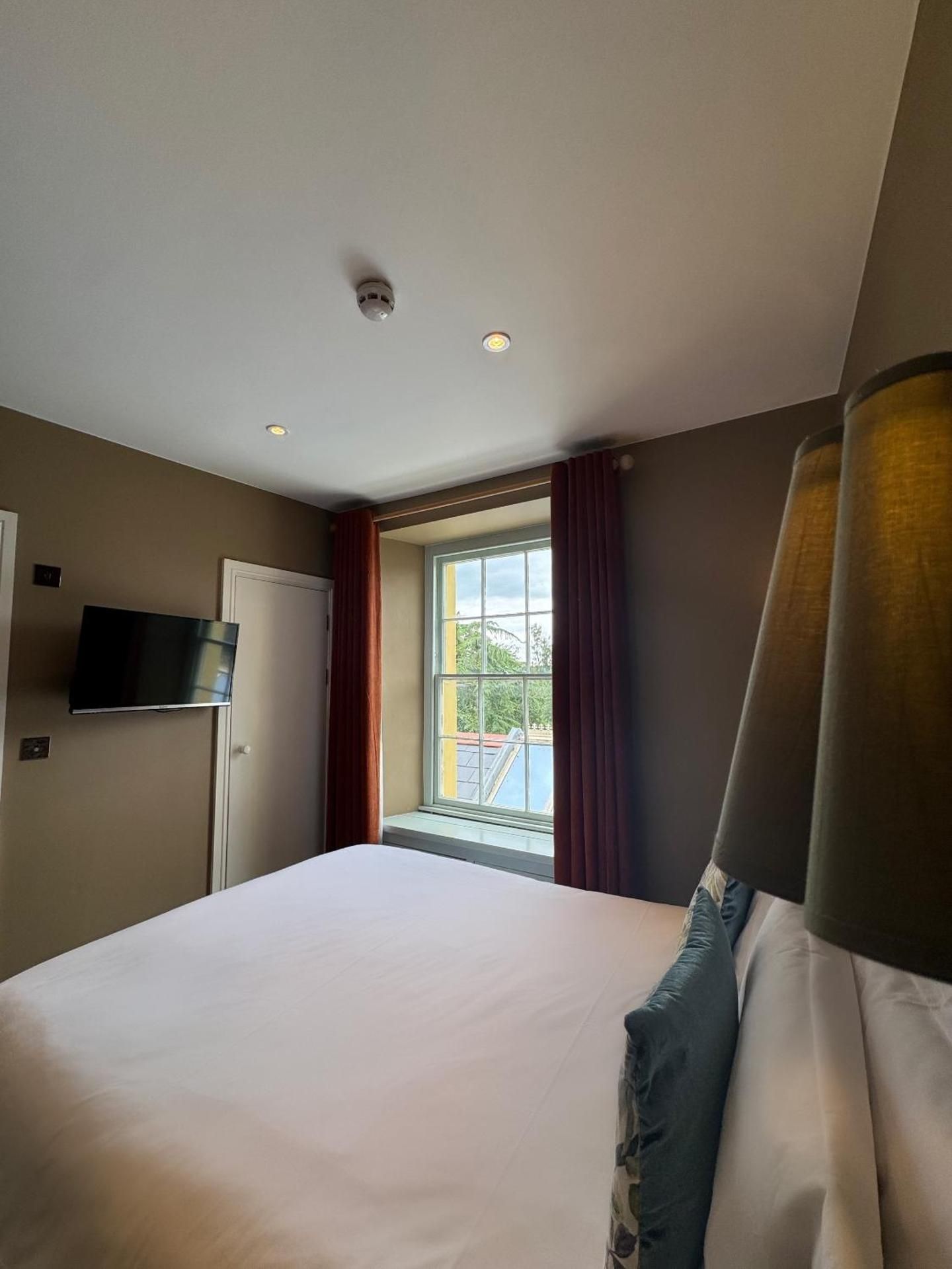 Double Room with Private Bathroom