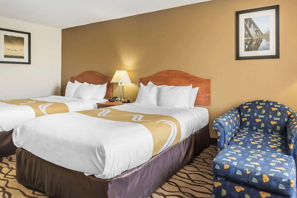 Standard Room, 2 Queen Beds, Non Smoking