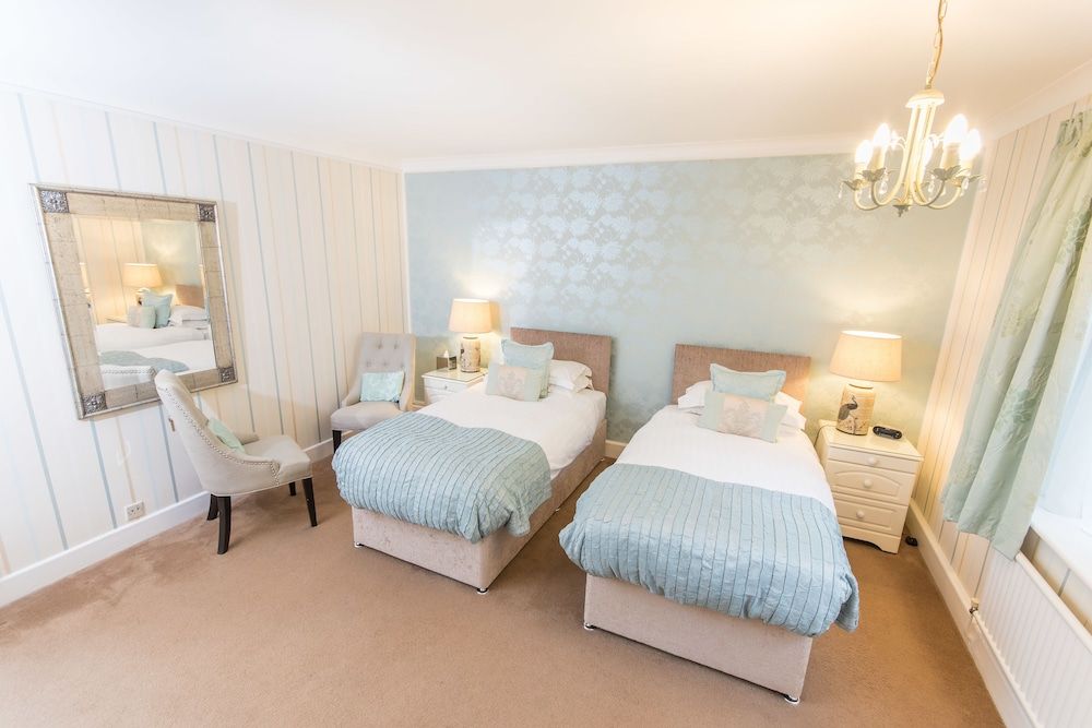 Grovefield Manor Standard Double or Twin Room, Ensuite 2