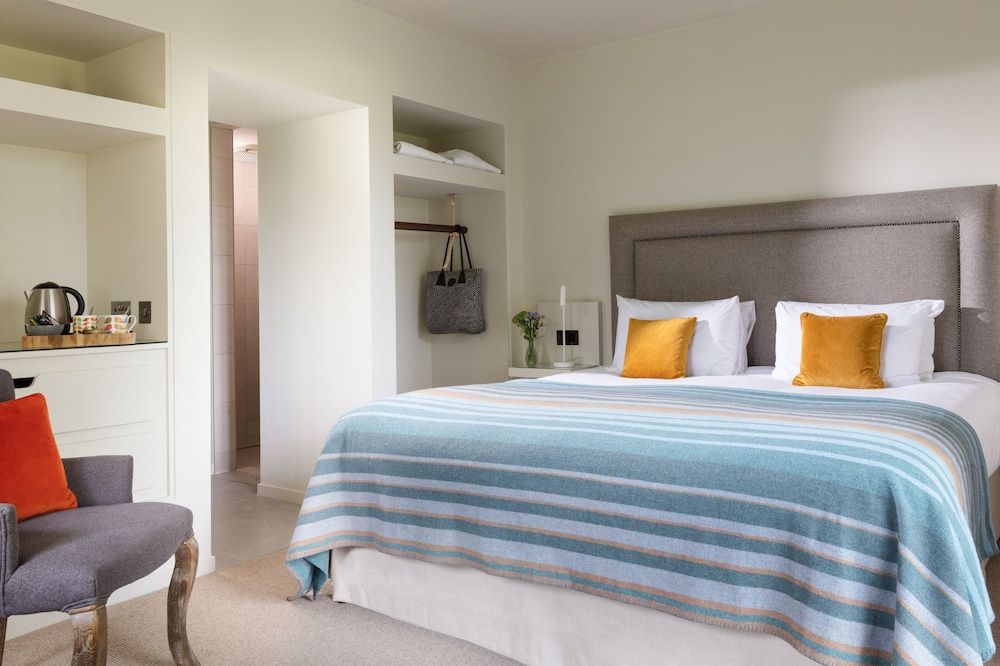 The Plume of Feathers Standard Double Room, 1 King Bed 2