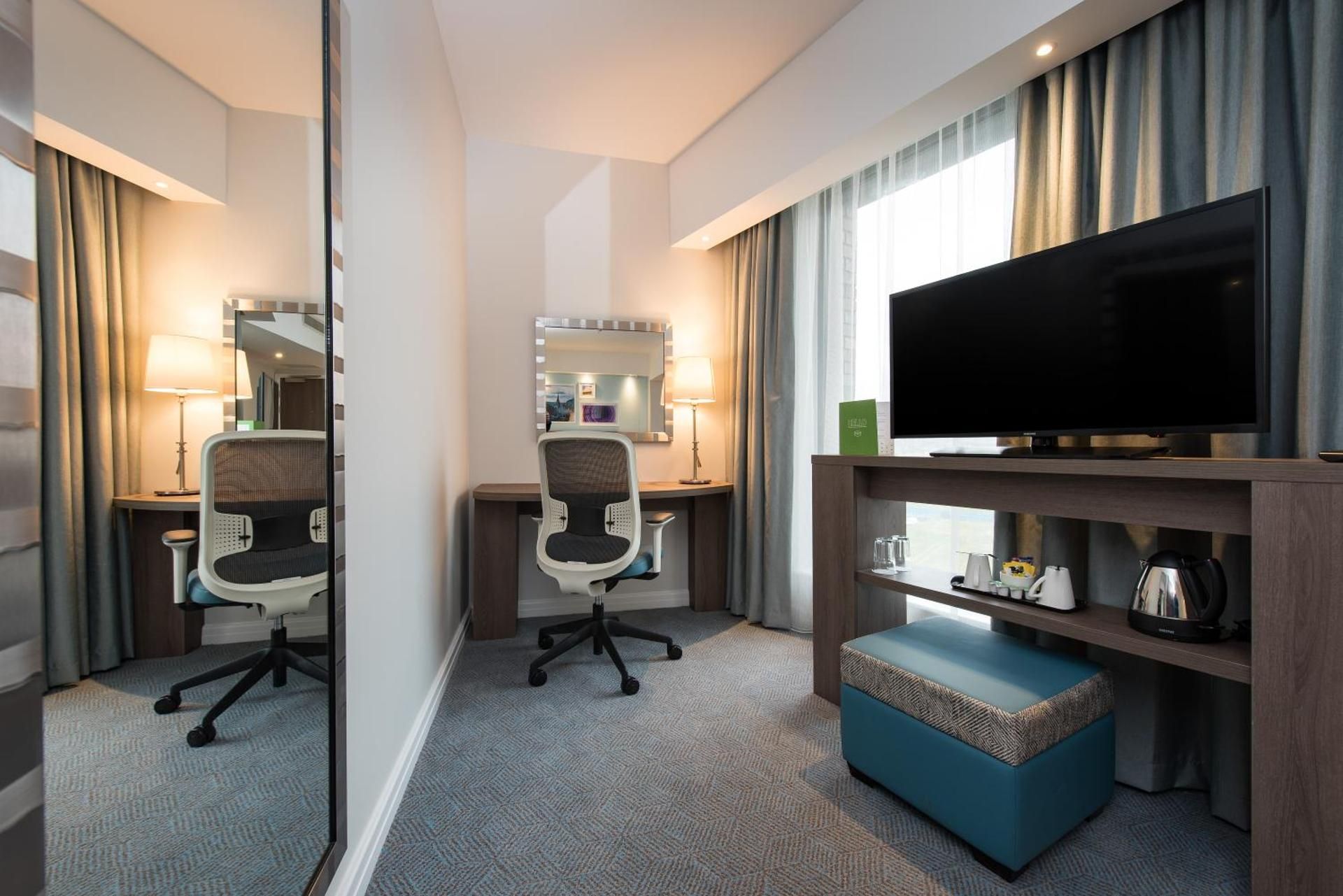 undefined Hampton by Hilton Edinburgh West End 6