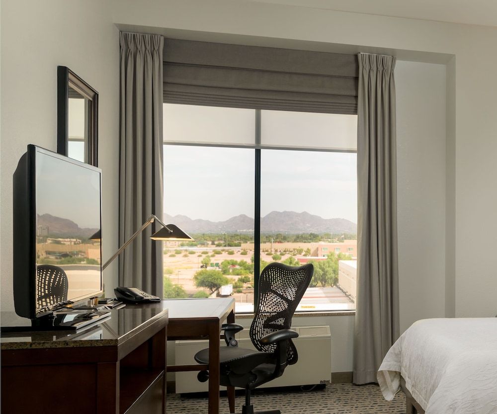 undefined Hilton Garden Inn Phoenix Airport North 7