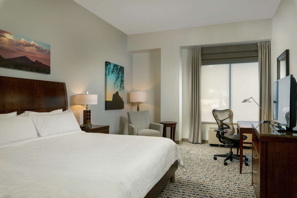 undefined Hilton Garden Inn Phoenix Airport North 9