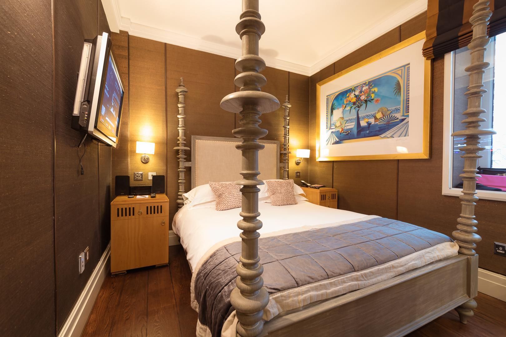 undefined Karma Sanctum Soho 7