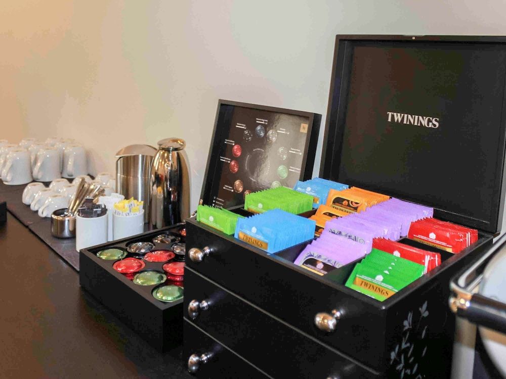 undefined ibis Cardiff Gate - International Business Park 10