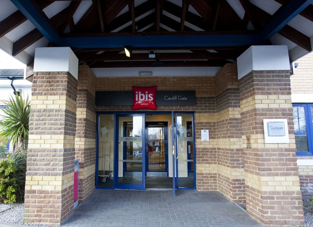 undefined ibis Cardiff Gate - International Business Park 3