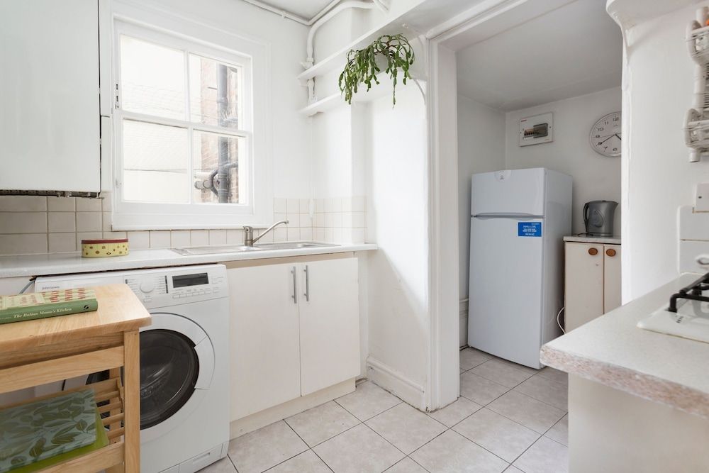 undefined Kensington Executives 6