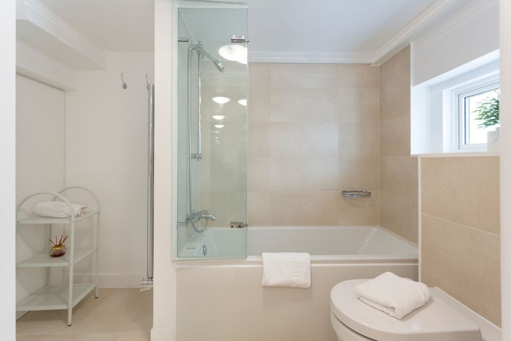 undefined Kensington Executives 9