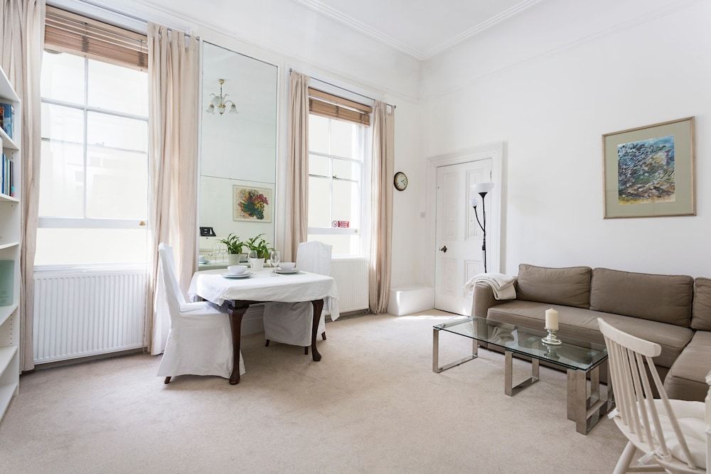 undefined Kensington Executives 10