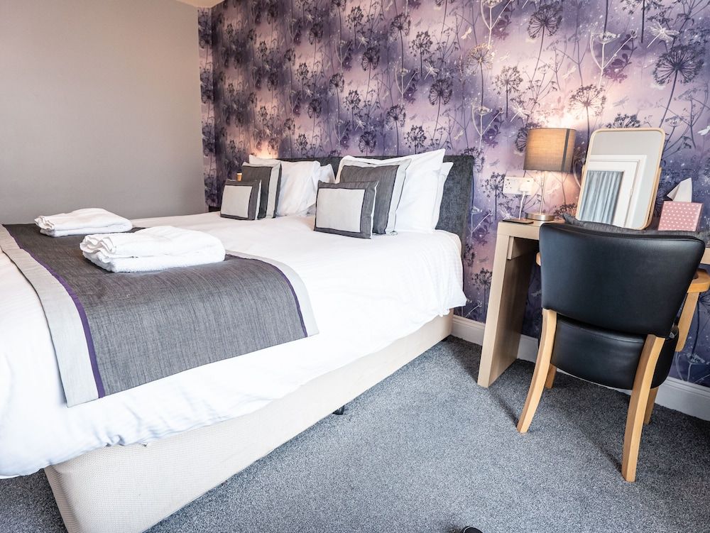 Double or Twin Room (Superking Double or Twin)