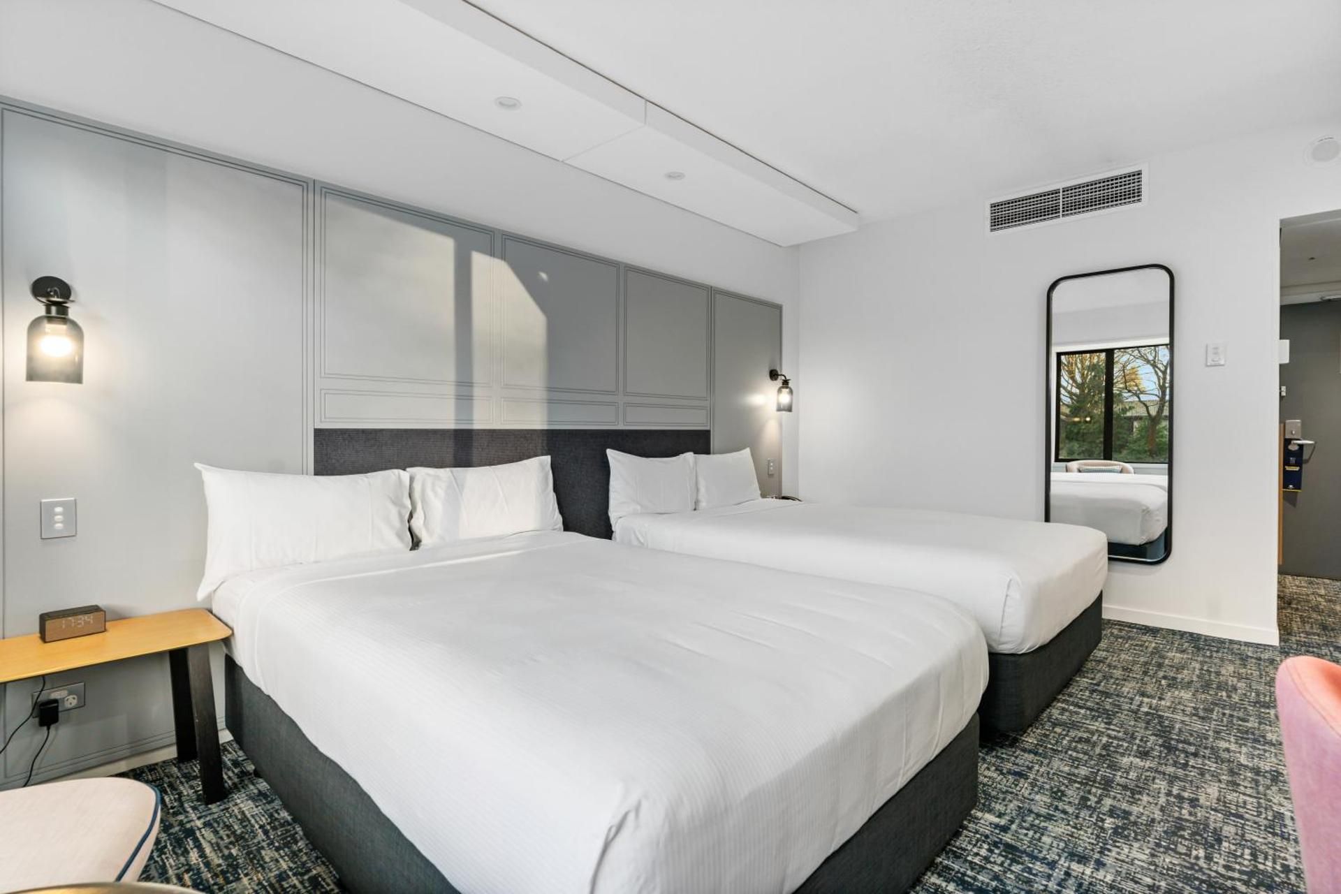 Twin Guest Room