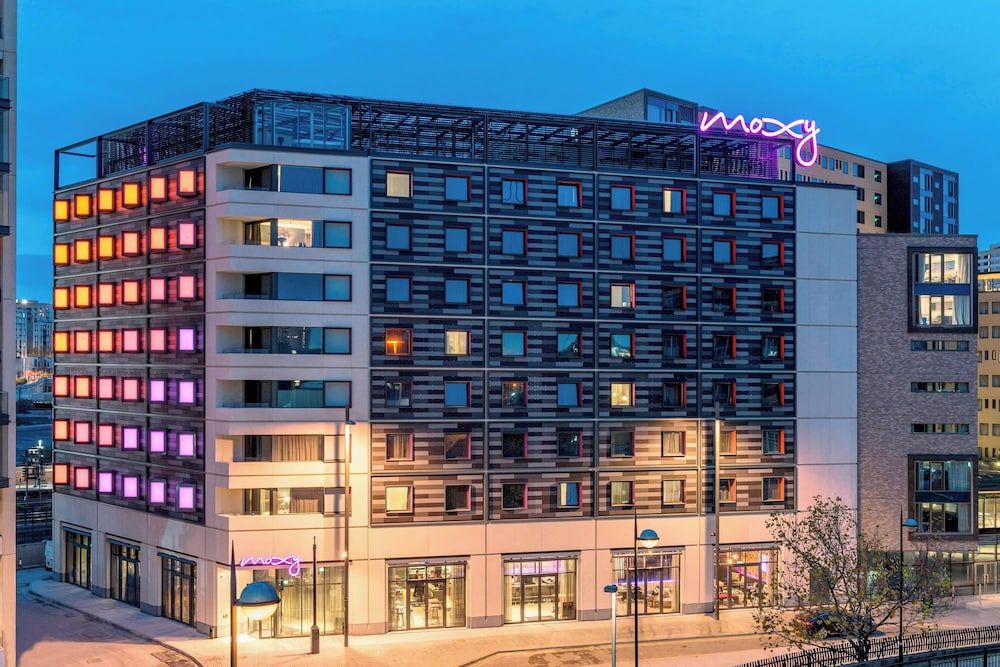 undefined MOXY London Stratford 5