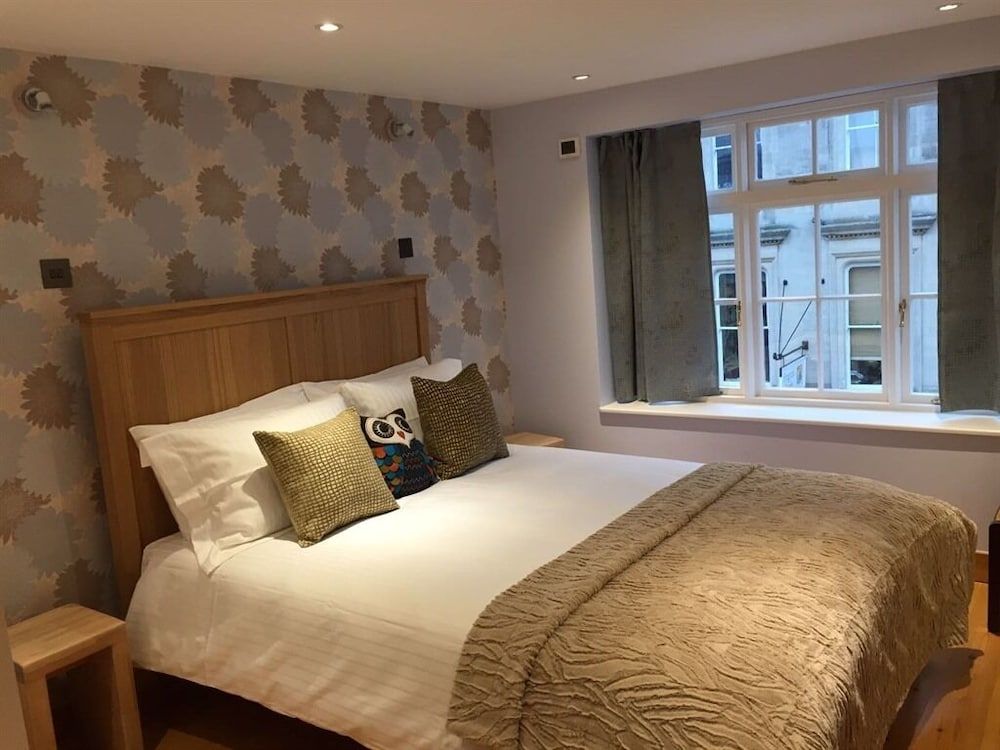 8 Owls B&B Double Room, Ensuite (The Barn Owl) 2