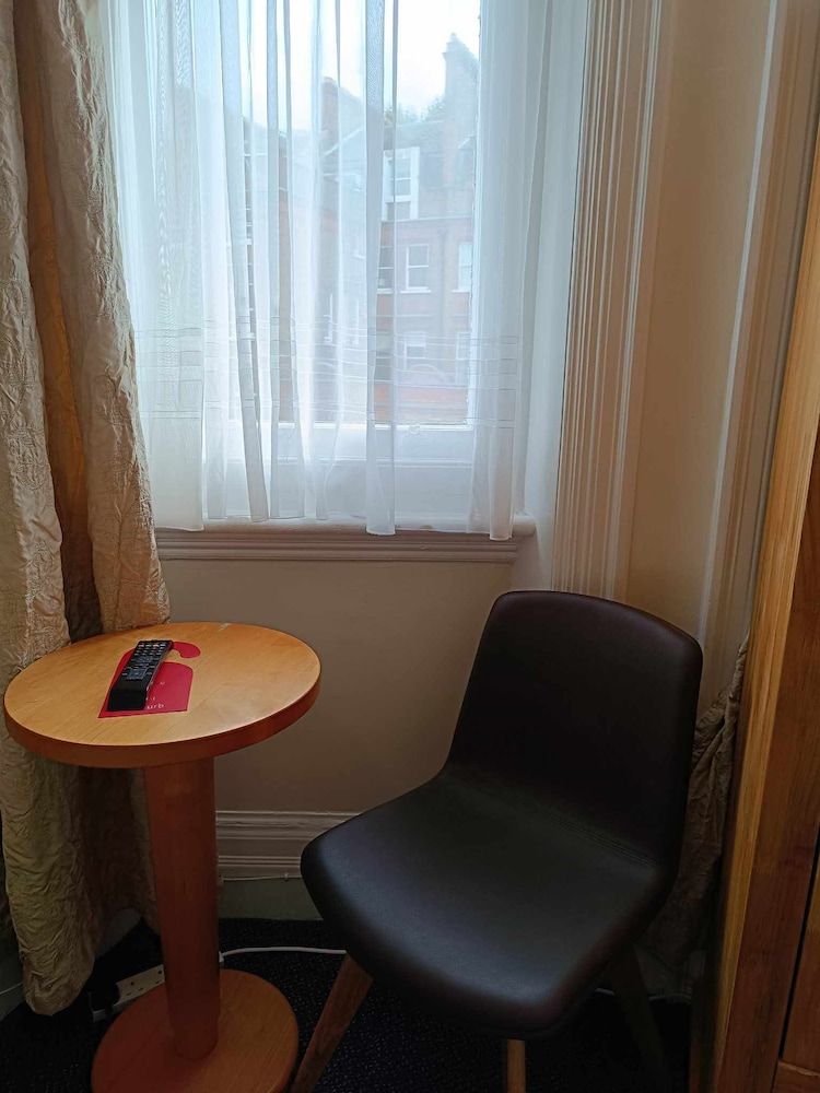 St Simeon Standard Double Room, Ensuite 23