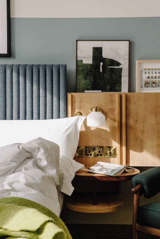 undefined Club Quarters Hotel, St. Paul's 6