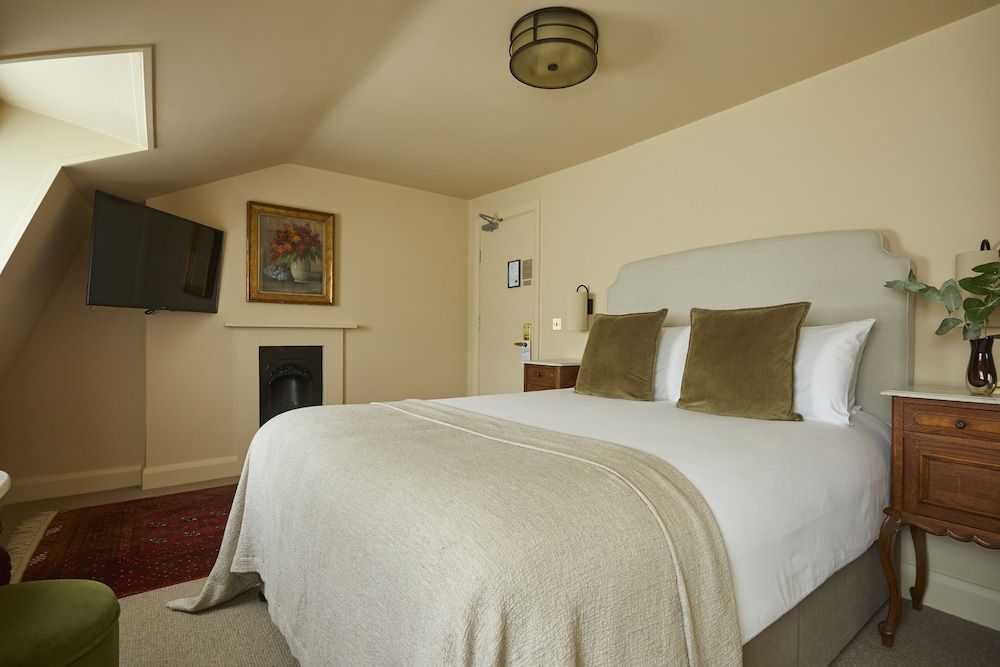 Georgian House Hotel Comfy Double or Twin Room 7