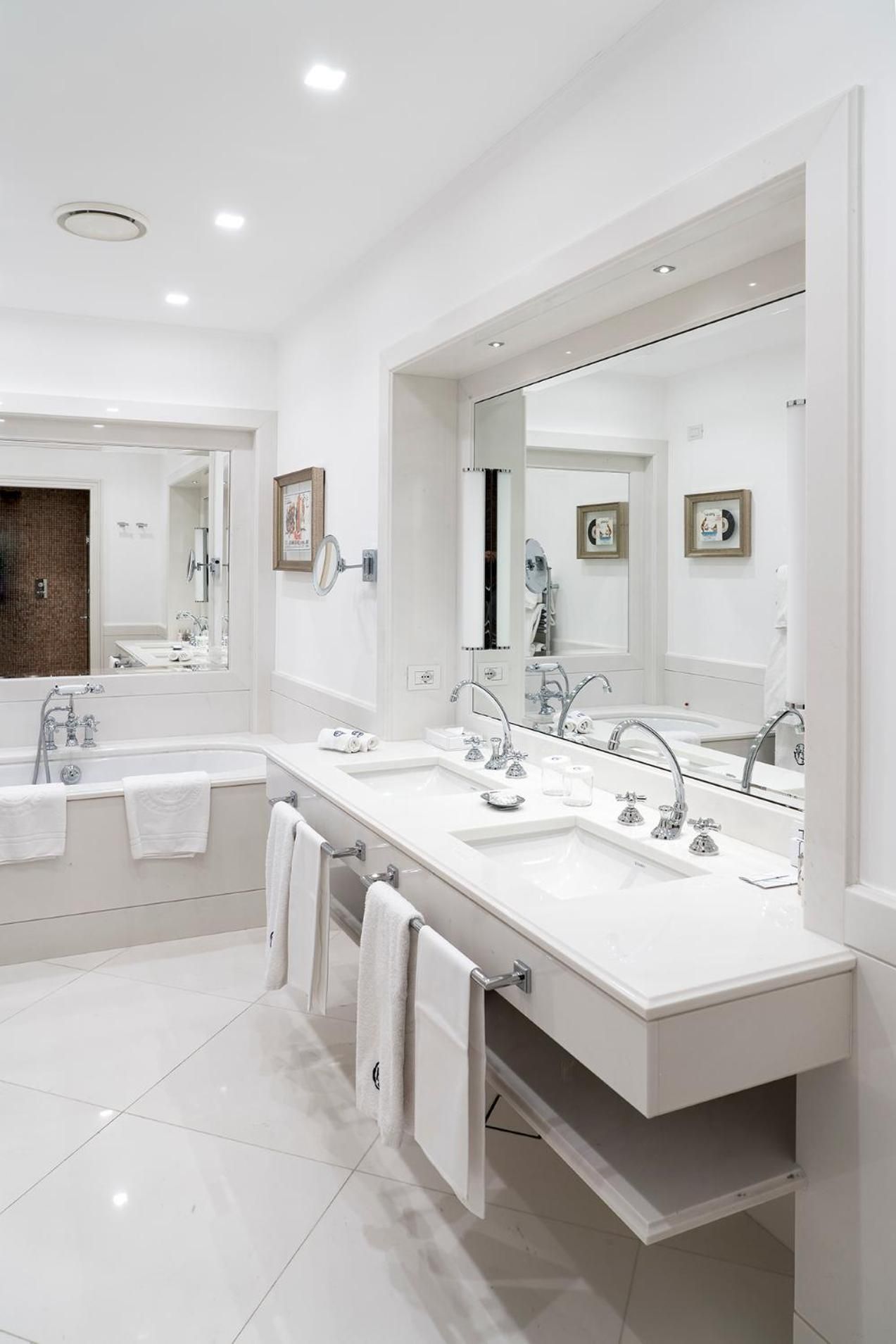 Prestige Suite
