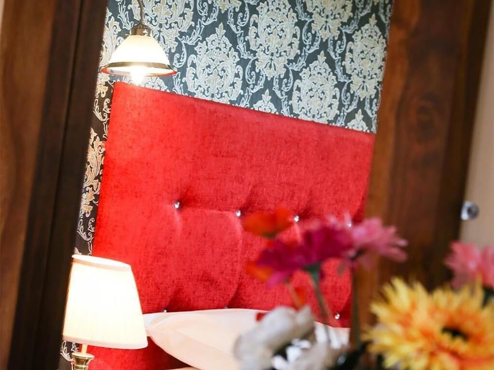 Cuttle Bridge Inn Hotel Classic Triple Room 5