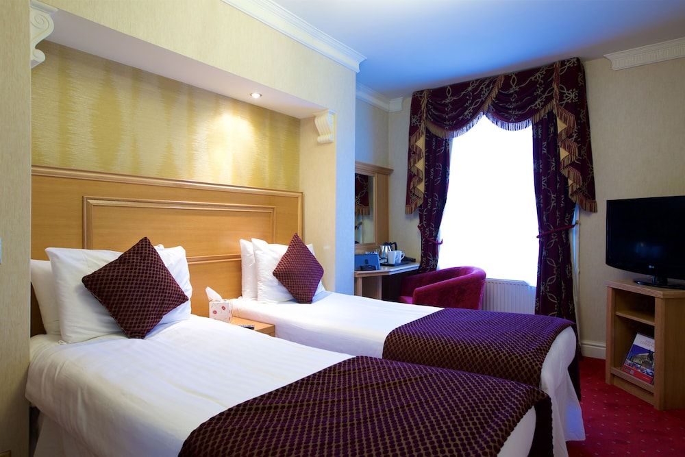 Liverpool Inn Hotel, Sure Hotel Collection by Best Western Standard Room, 2 Twin Beds, Non Smoking 3
