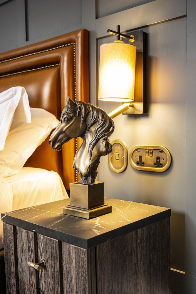 Skeabost House Hotel Deluxe Room 2