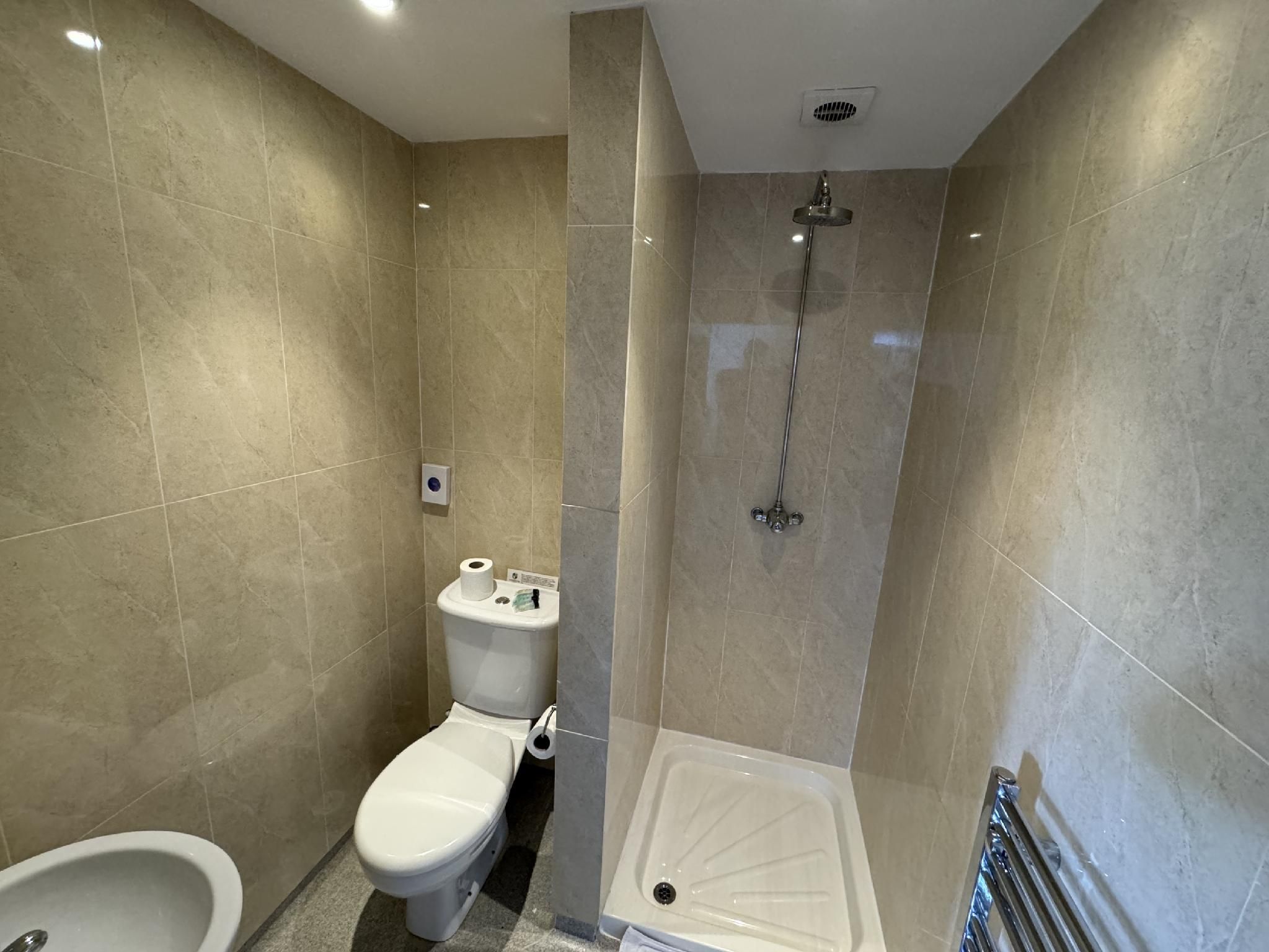 Family room-Ensuite-2 Adults + 2 Children