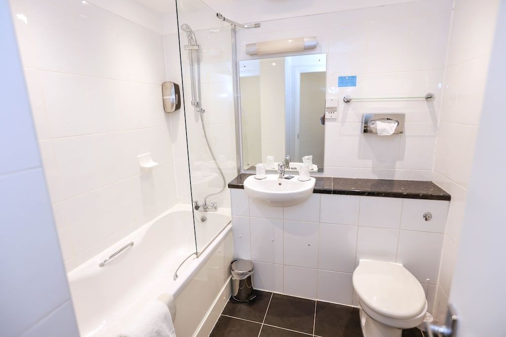 Double or Twin Room, Sea View (Not Dog Friendly)