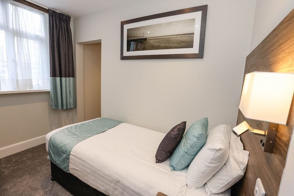 Single Room (Not Dog Friendly)