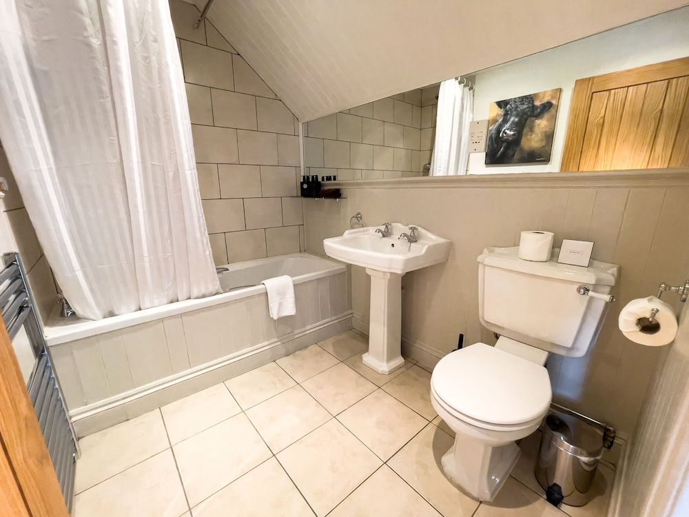 Wild Boar Estate Classic Double or Twin Room 5