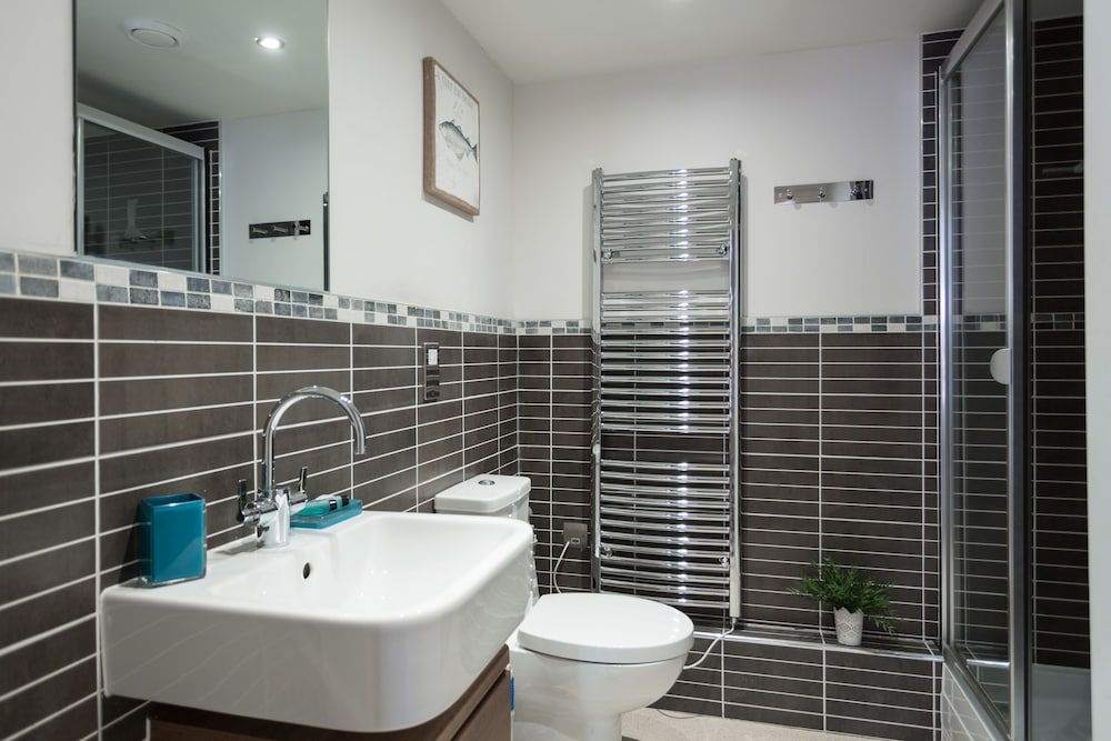 19 John Walker House Apartment, 2 Bedrooms, River View 8